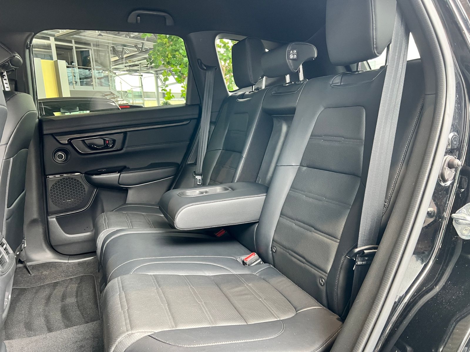 Fahrzeugabbildung Honda CR-V 2.0 i-MMD e:HEV 2WD Sport Line SHZ RFK NAVI