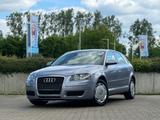 Audi A3 Sportback 1.6 *AUTOMA.*KLIMAAUT.*PDC*TÜV NEU* - Audi A3 aus 2005