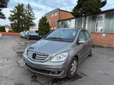 Mercedes-Benz B 200 Automatik LEDER/LAMELLENDACH - Mercedes-Benz B 200 Gebrauchtwagen in Frankfurt