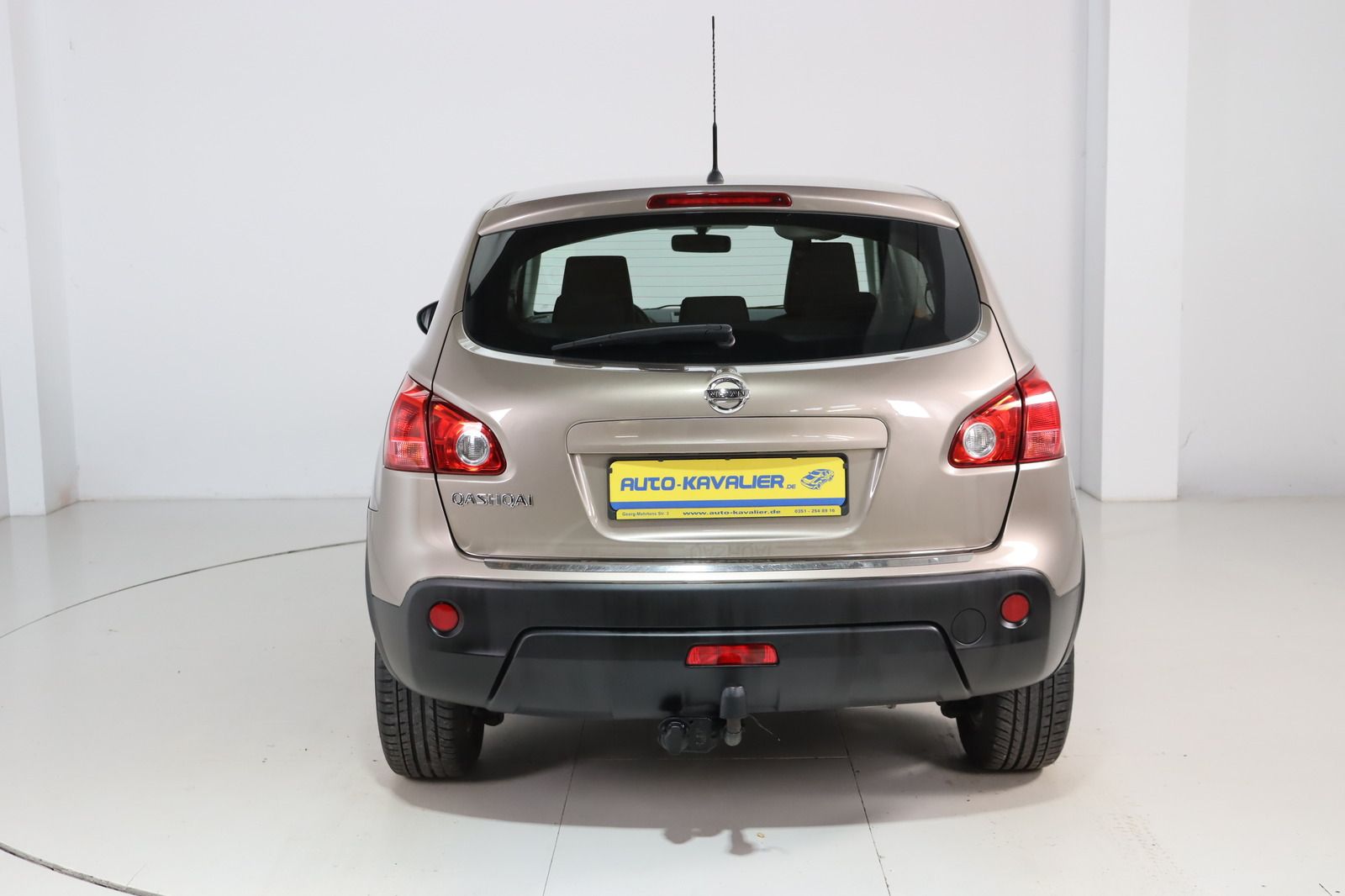 Fahrzeugabbildung Nissan Qashqai 2.0 Acenta 4X4 * AHK * LED *