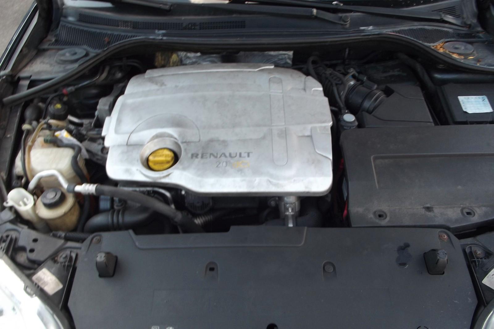 Renault Laguna 2008 — photo 12