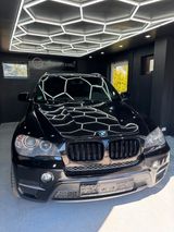 BMW X5 Baureihe X5 xDrive40d - BMW X5 aus 2012 mit Diesel-Antrieb