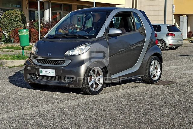 Smart SMART fortwo 1000 52 kW MHD coupé pure