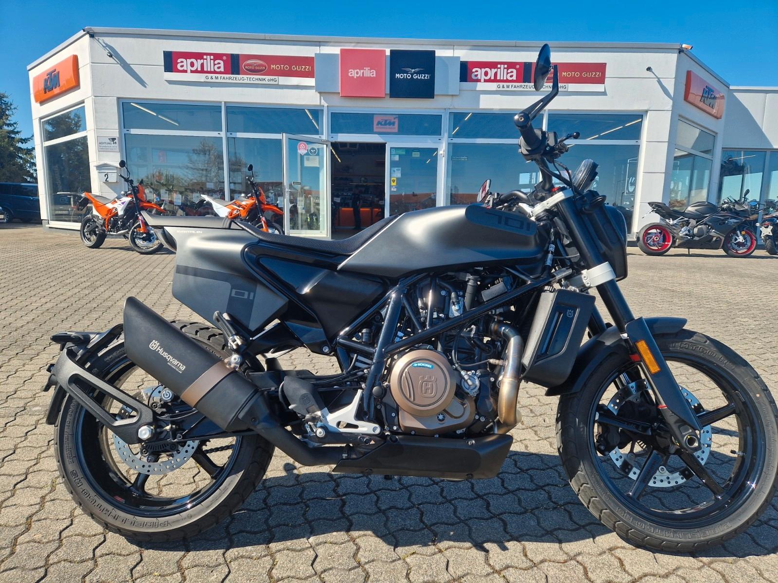 Husqvarna Svartpilen 701  Erstbesitz ab1,9%eff.Zins