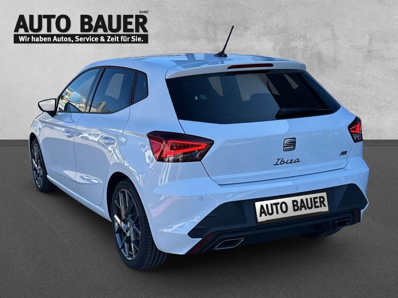 Fahrzeugabbildung SEAT Ibiza FR 1.0 TSI 116 PS 6-Gang - mit KI generiert/bearbeitet