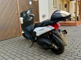 Yamaha Nmax - ROLLER VON 81 BIS 125 CCM