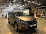 Peugeot 2008 Active - graue Peugeot 2008