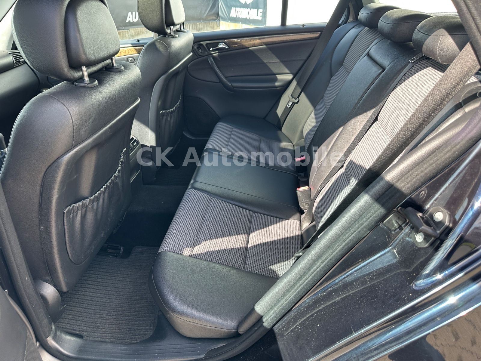 Fahrzeugabbildung Mercedes-Benz C 200 C T-Modell Kompressor Avantgarde/Xenon/PDC