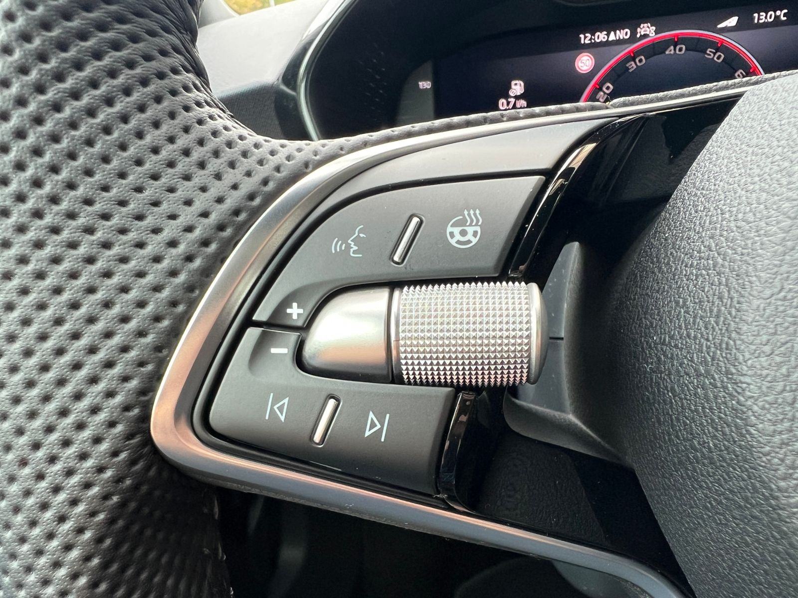 Fahrzeugabbildung SKODA Fabia Monte Carlo 1.0 TSI DSG *LED, SmartLink, K