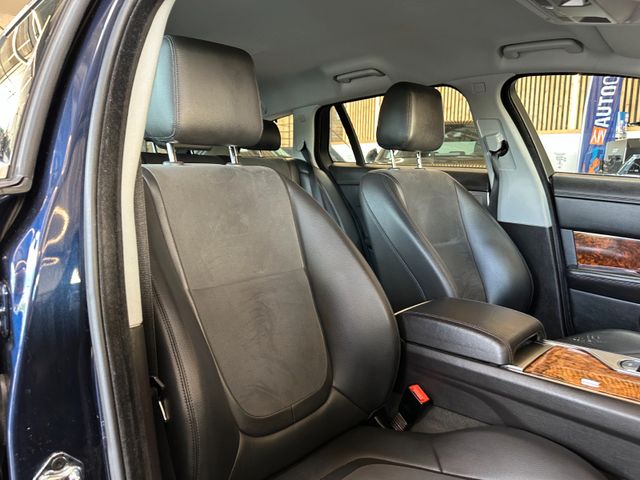 Jaguar XF *Keyless*AHK*BI-XENON*Leder*2-Zonen*