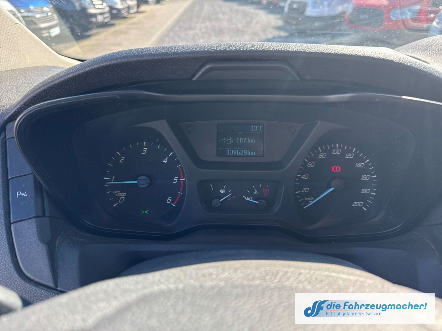 Fahrzeugabbildung Ford Transit Kasten 350 L2 Trend 2.0 TDCi DPF