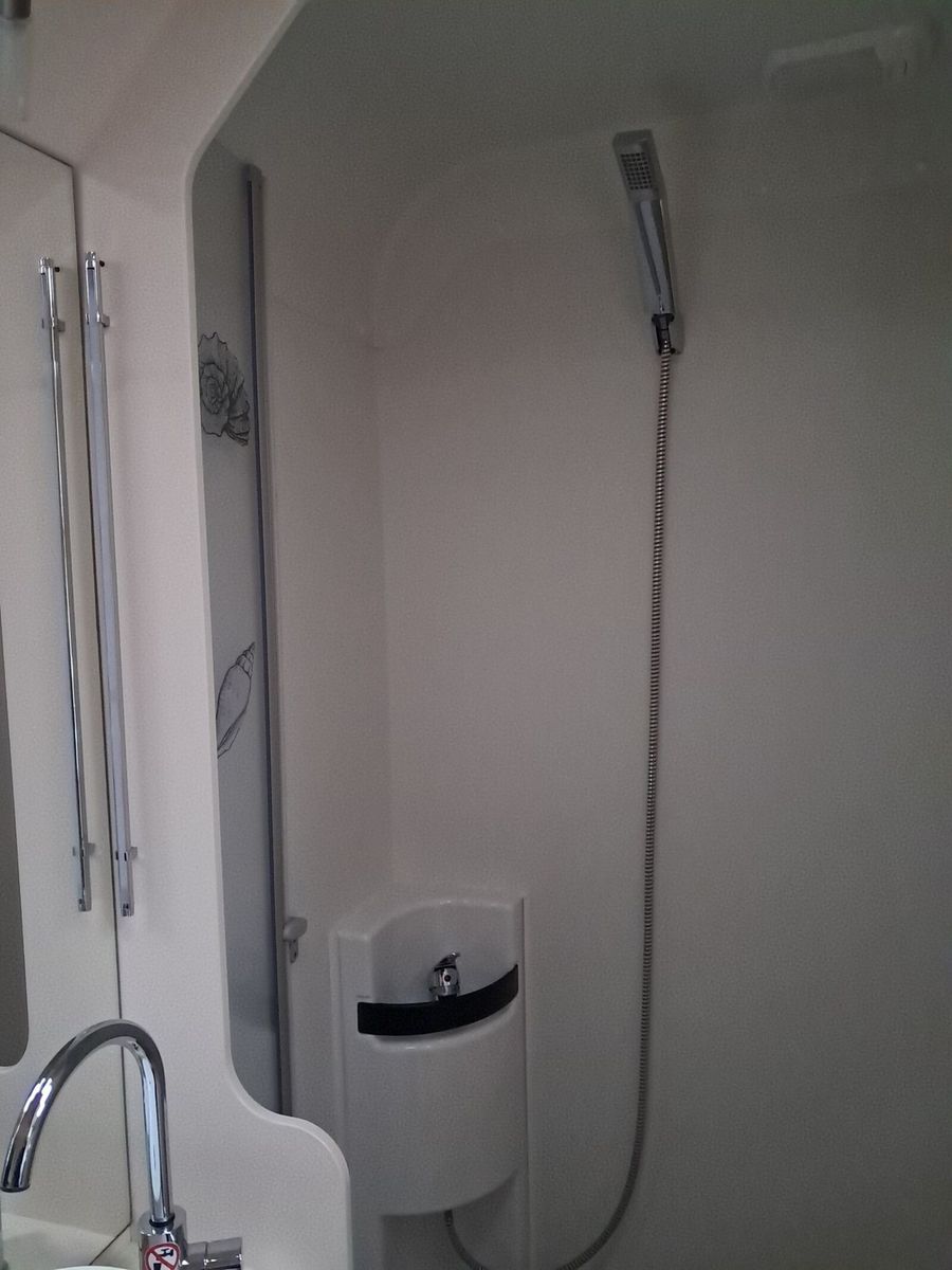 Fahrzeugabbildung Eura Mobil Activa One 550 MS Markise, Radio, RFK