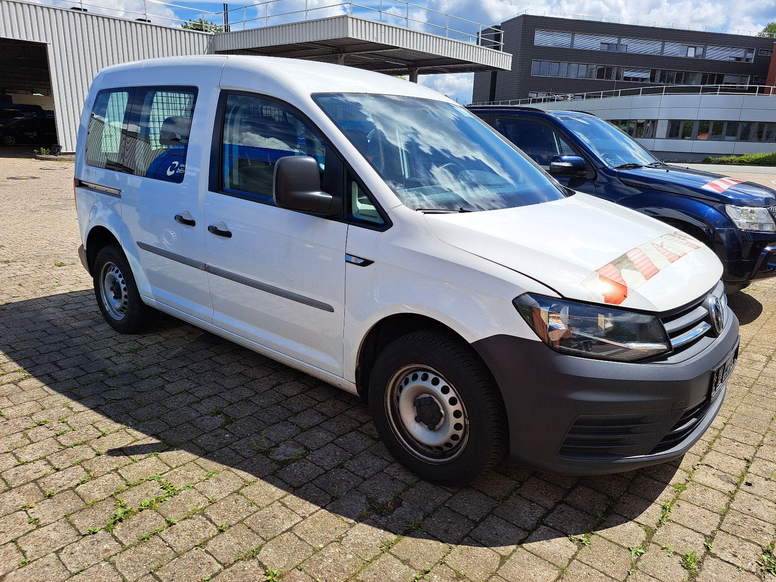 VW Caddy