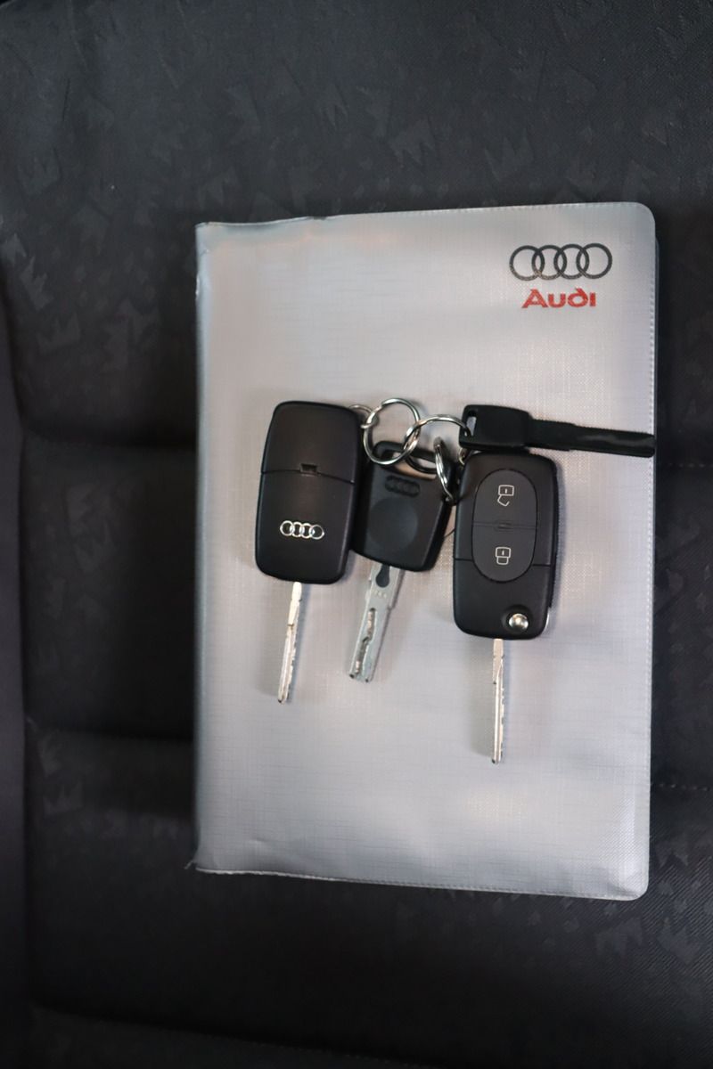 Fahrzeugabbildung Audi A3 1.6 * 1.Hand * HU/AU neu * Klimaaut.