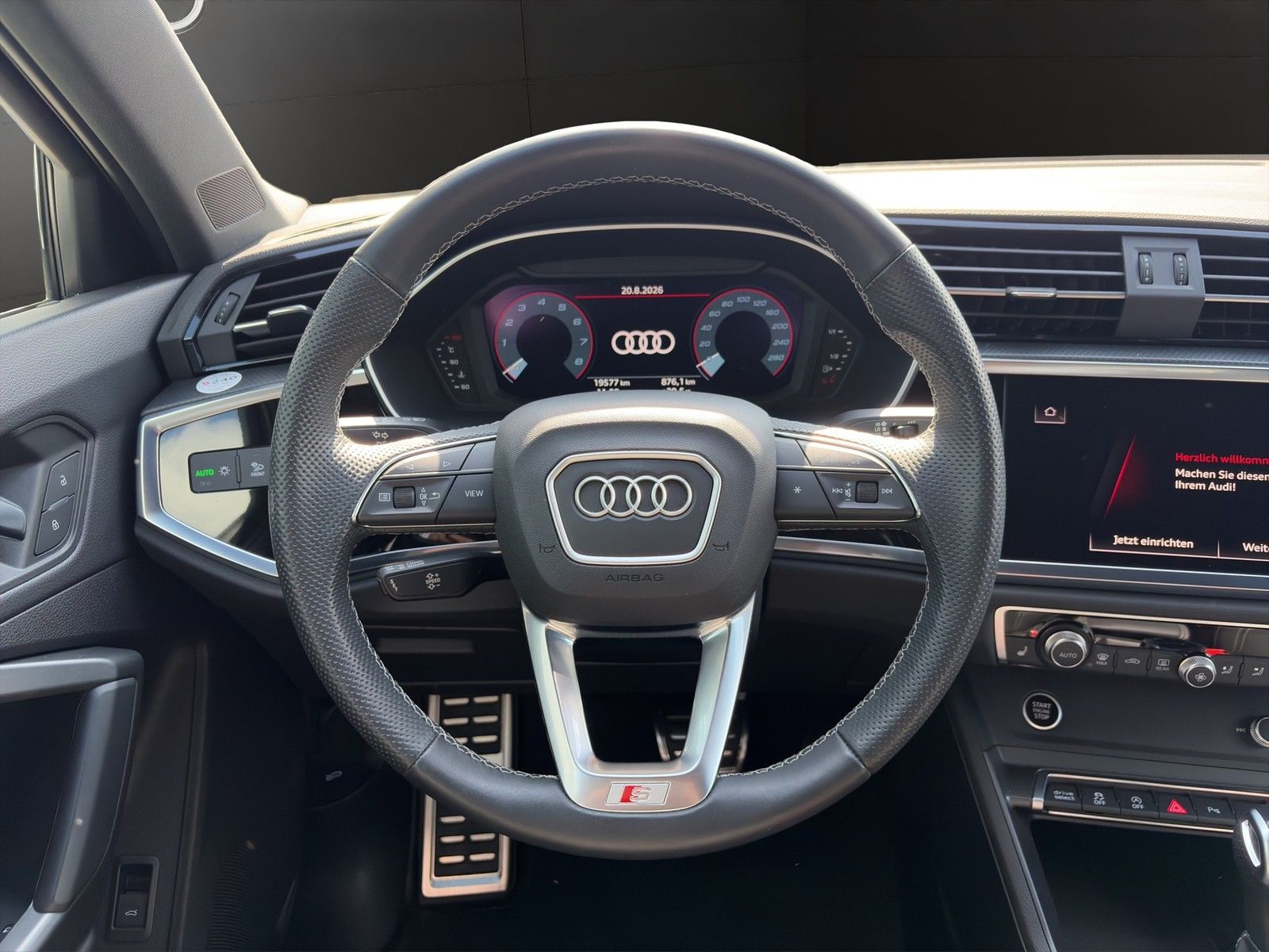 Audi Q3 Sportback 40 TFSI q. S line AHK+Kamera+Matrix foto 9