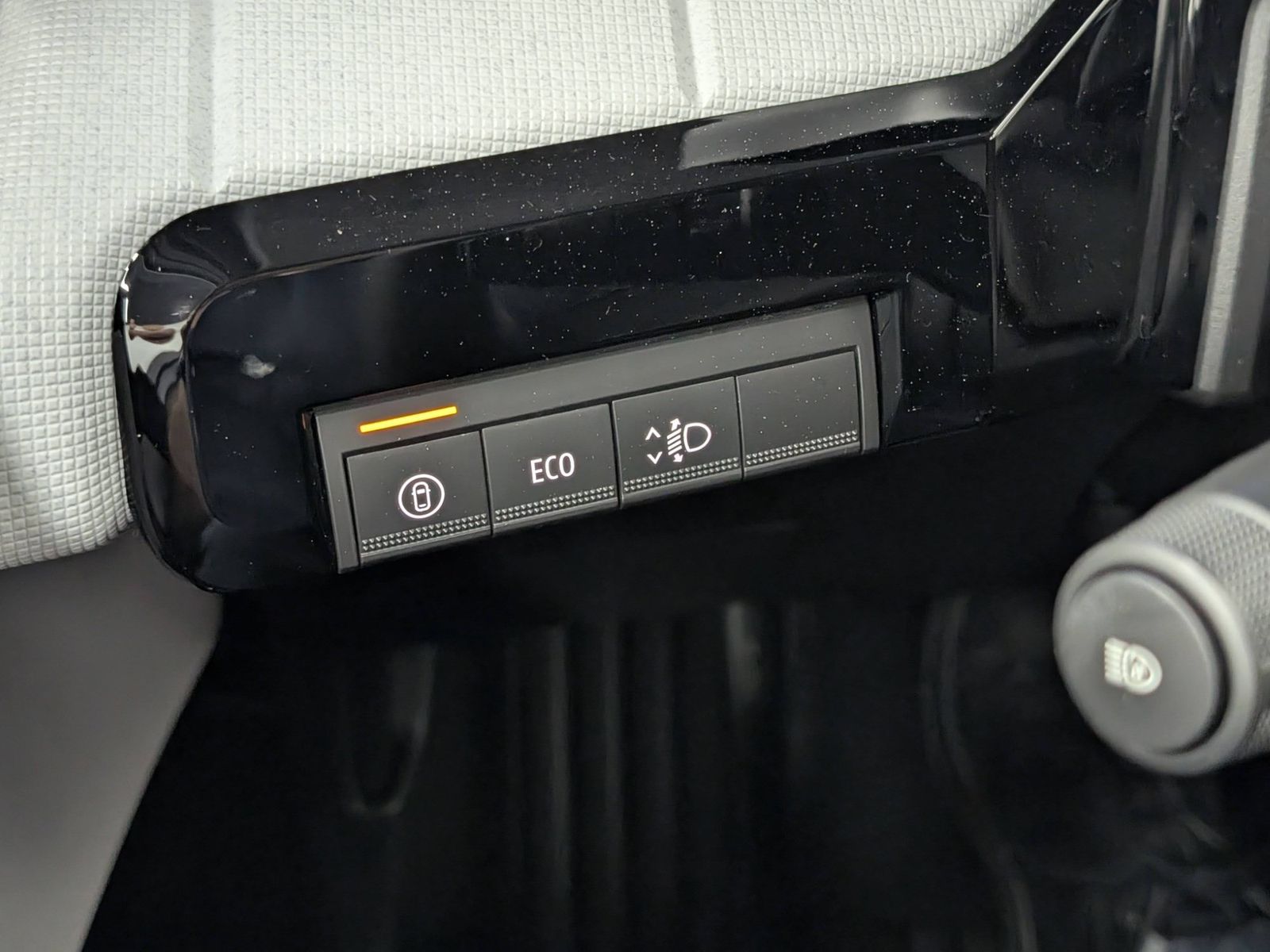 RENAULT R 4  E-Tech Evolution 150 Comfort Range – Bild 34