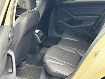 Volkswagen Passat Variant - 7
