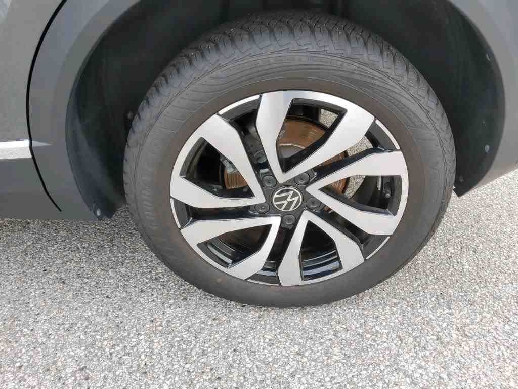 Fahrzeugabbildung Volkswagen T-Roc STYLE ACTIVE DSG ACC NAVI KAMERA GJ 1.HD