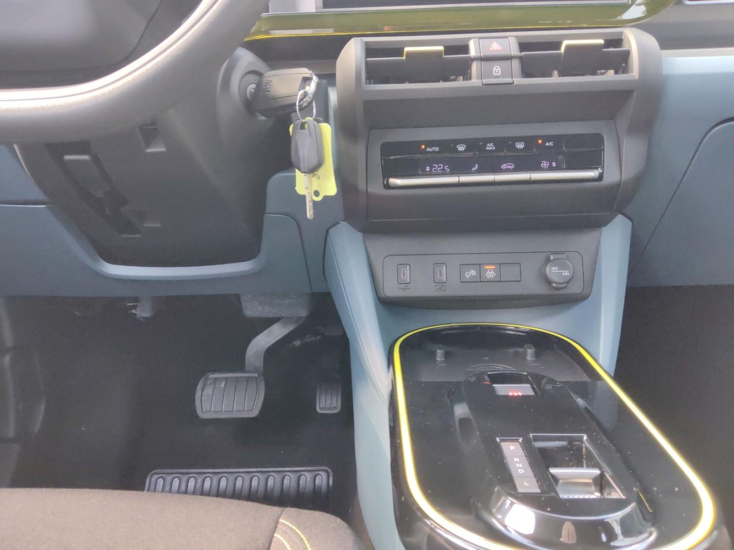 Fiat Grande Panda Hybrid Business Edition Navi LED Ca
