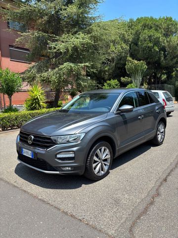VW Volkswagen T-Roc 2.0 TDI 150 CV automatico 2021