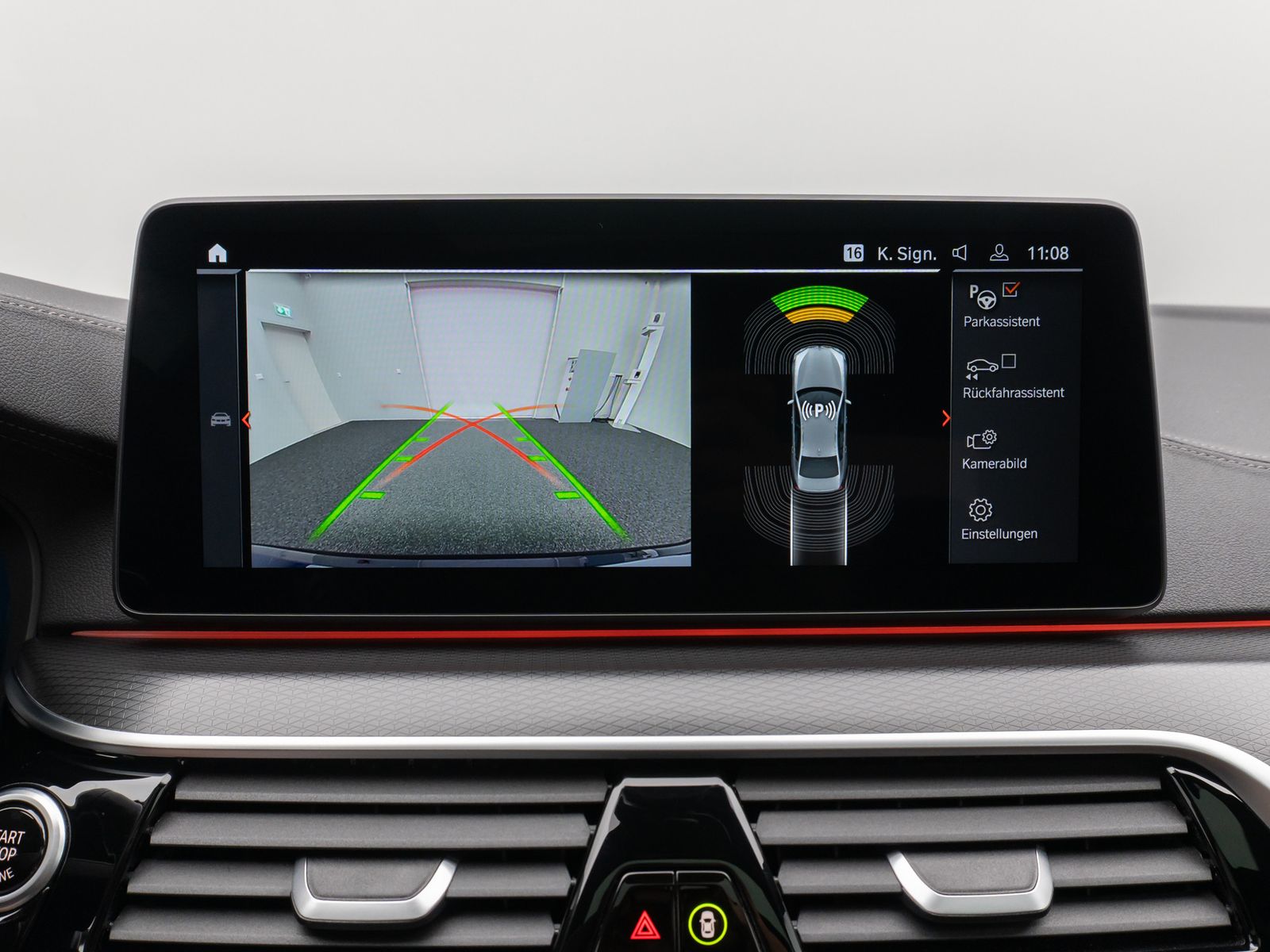 Fahrzeugabbildung BMW 540d xD M Sport Glasdach Kamer Laser HUD H/K 19"