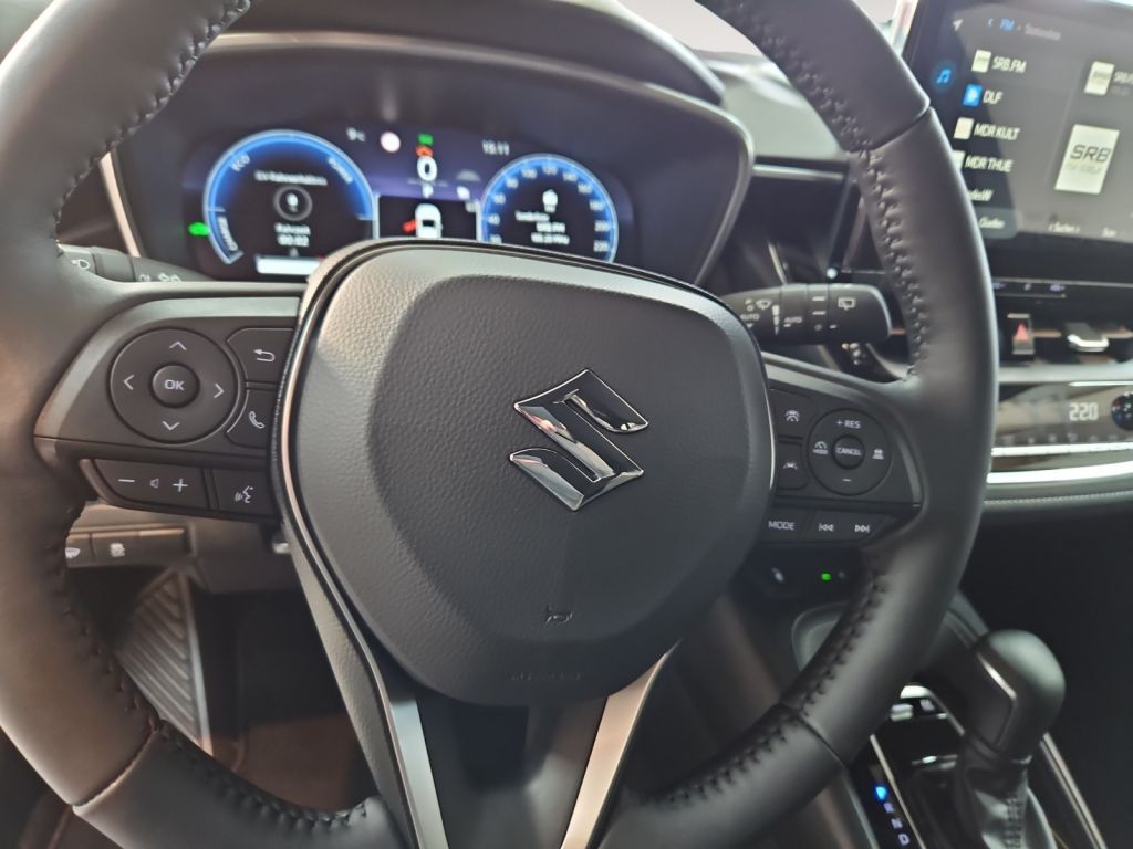 Fahrzeugabbildung Suzuki Swace 1.8 Hybrid Automatik Sitzheizung Comfort+