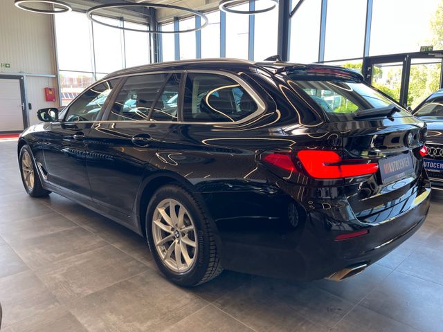BMW 520 Touring 520 d *1.HAND*HUD*NAVI*KAM*LED*AHK*