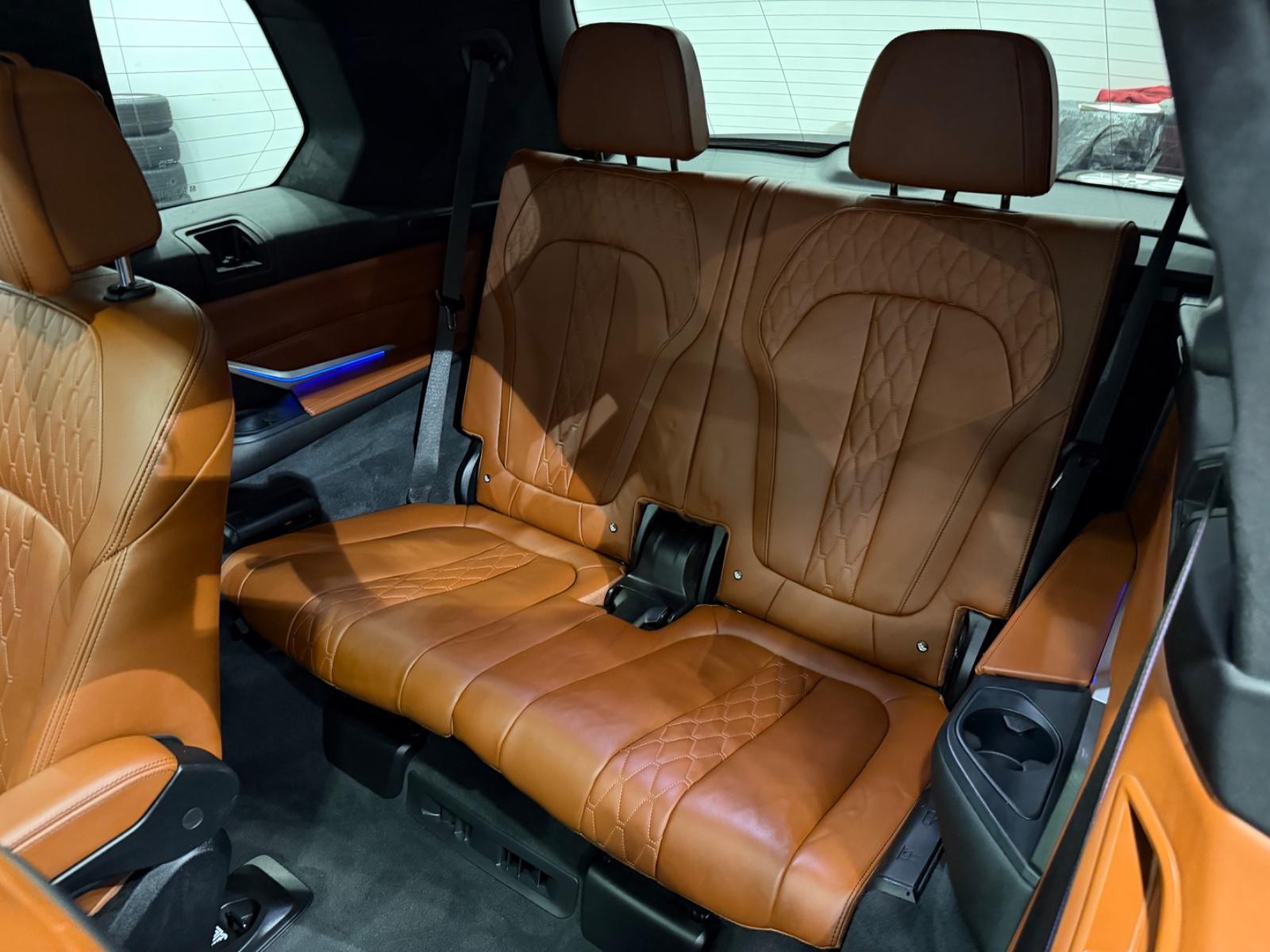 BMW X7 M50 d xDrive 6-SITZER PANO+TV+LUFT+LASER+HUD