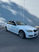 BMW E90 LCI 318i Facelift NEU TÜV - BMW 3er E90 mit Facelift