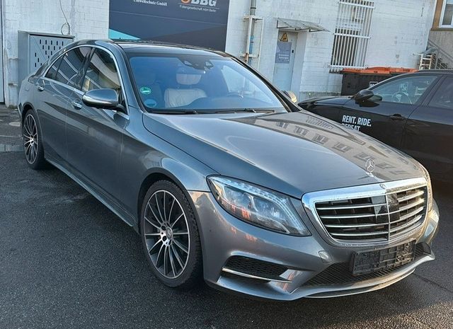 Mercedes-Benz S 350d 4MATIC AMG /PANO/MULTIMEDIA/VOLL