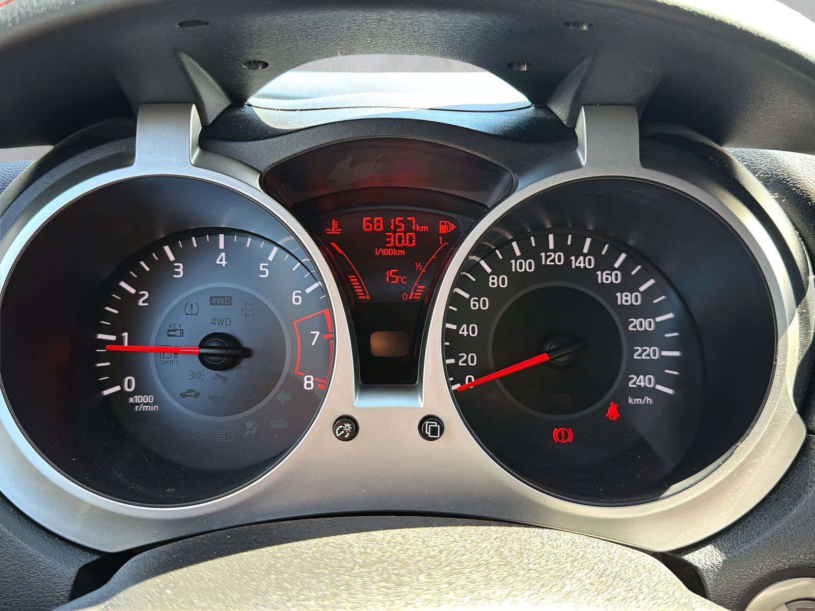 Fahrzeugabbildung Nissan Juke 1.2 16V TEKNA LEDER 360° KAMERA DAB NAVI