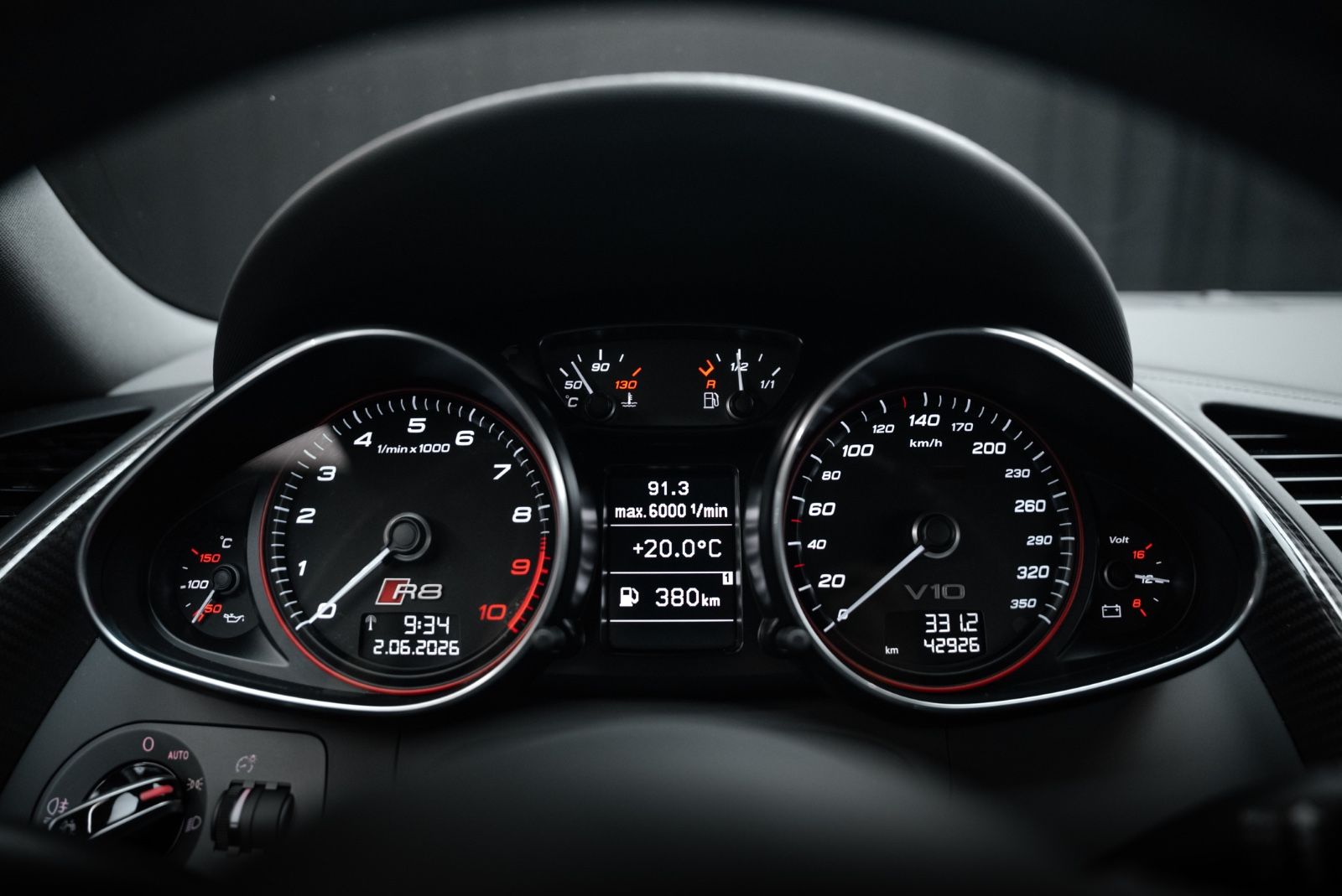Fahrzeugabbildung Audi R8 Coupé HANDSCHALTUNG/B&O/CAM