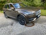 Volvo XC 90 INSCRIPTION*1.HAND*TRAUM-FARBKOMBINATION* - Volvo aus 2017