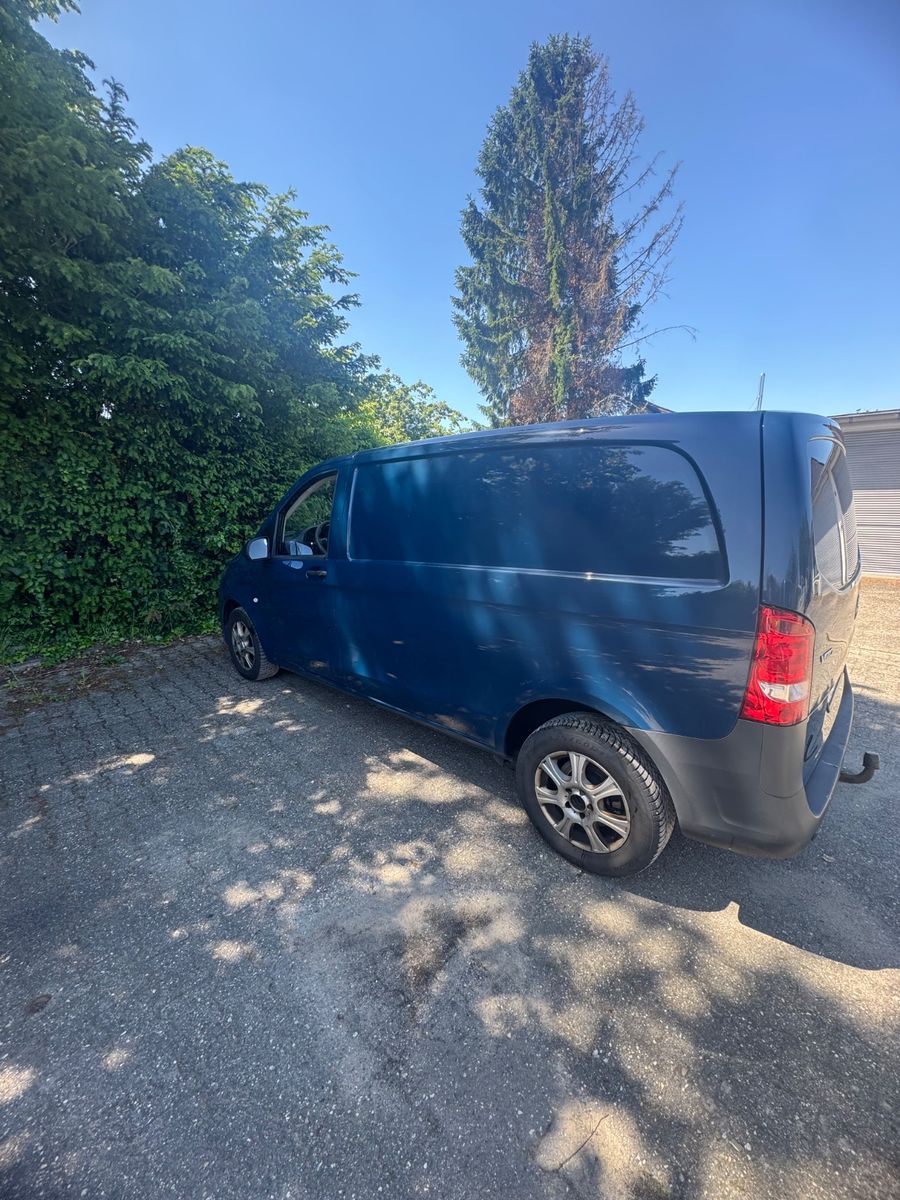 MERCEDES-BENZ Vito