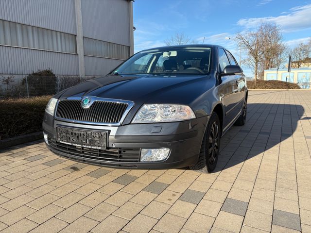 Skoda Octavia/AUTOMATIK/SZH/PDC/KLIMA/TEMPOMAT/ALU