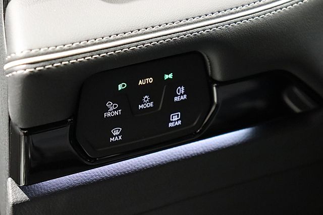 ID.7 Tourer Pro 86kWh AHK Winterr. EasyOpen Wärm