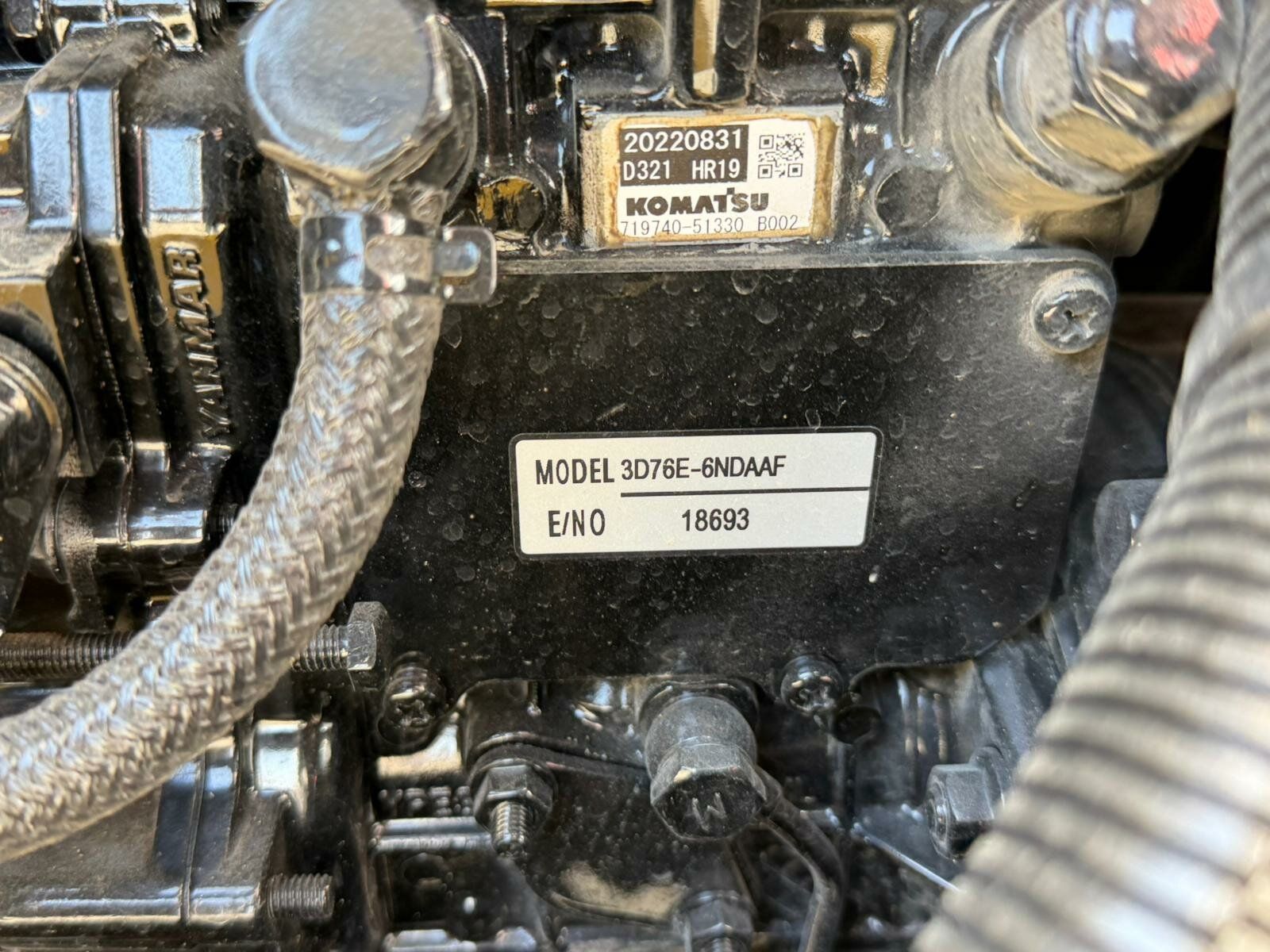 Fahrzeugabbildung Komatsu PC 24 MR-5 Minibagger (535h)