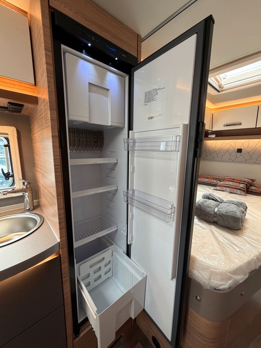 Fahrzeugabbildung Weinsberg CaraCompact EDITION PEPPER 600 MF