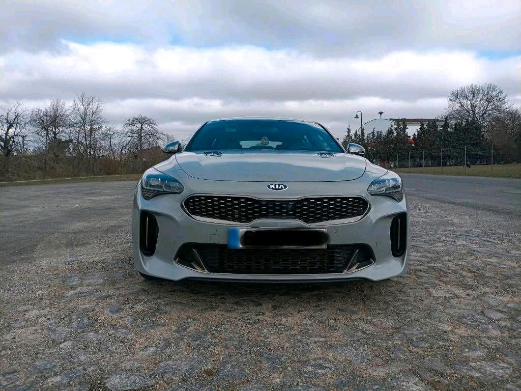 Image of Kia Stinger