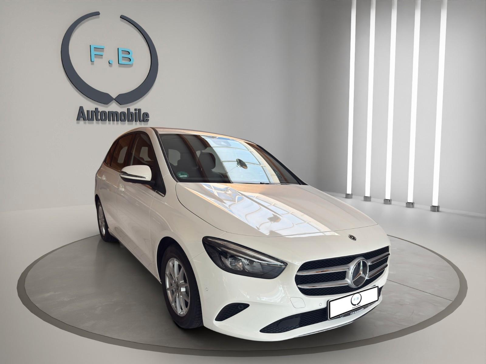 Mercedes-Benz B 180/RFK/PDC/KLIMA/NAVI/UVM..