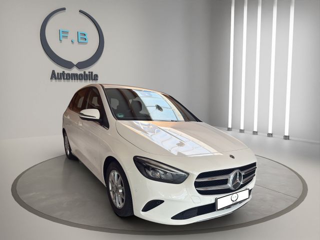 MERCEDES-BENZ B 180/RFK/PDC/KLIMA/NAVI/UVM..