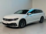 Volkswagen Passat 1.4TSI DSG R-Line GTE HUD*PANO*AHK*360° - Volkswagen Passat Variant: R36