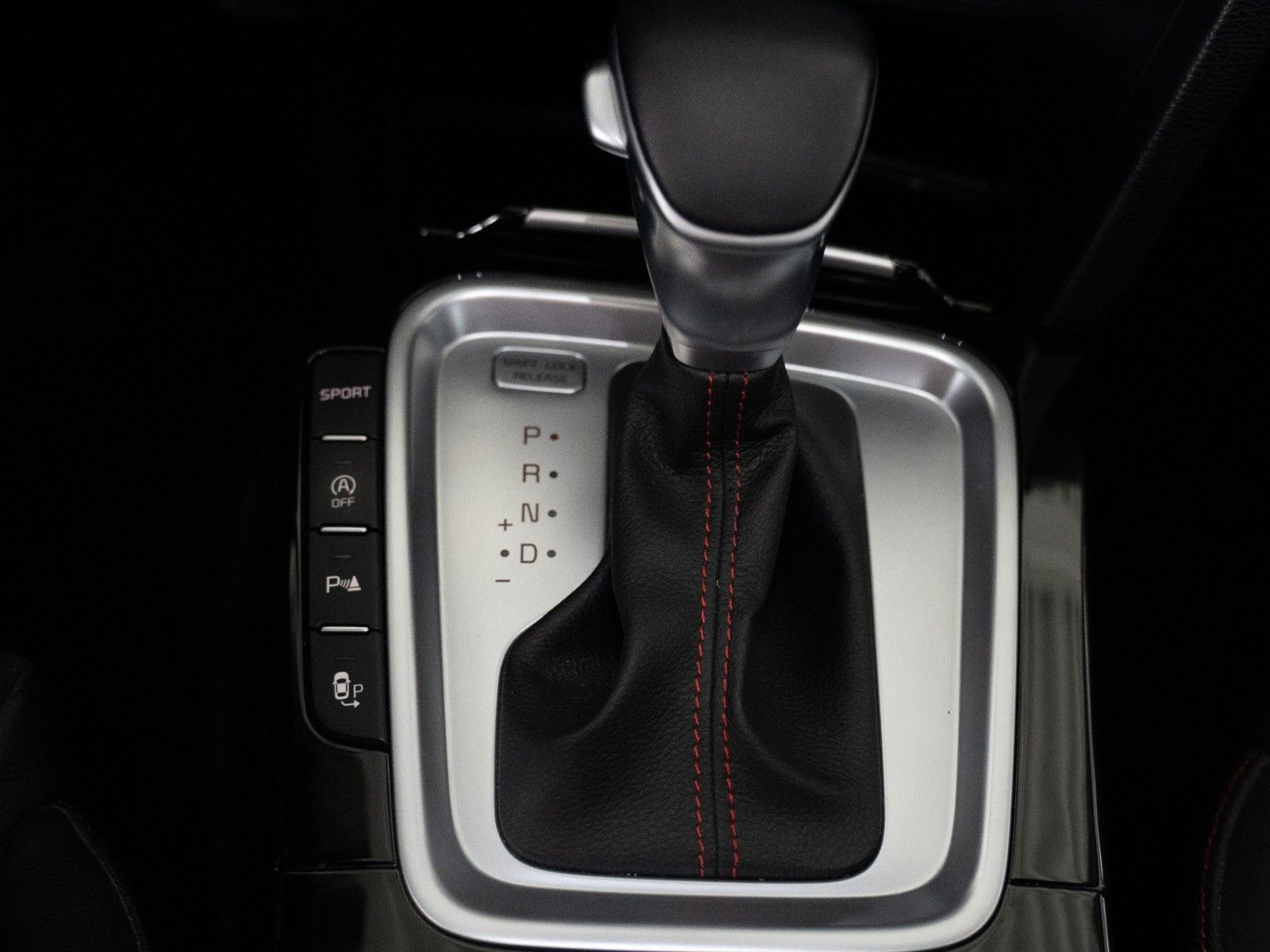 Fahrzeugabbildung Kia ProCeed GT AUTOM./PANO/SITZHZG./NAVI/LENKRADHZG.