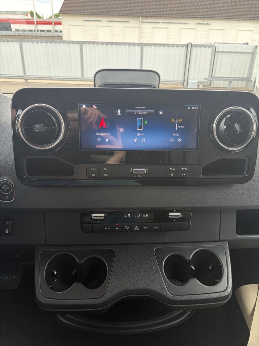 Fahrzeugabbildung Eura Mobil Contura 766EF Comfort