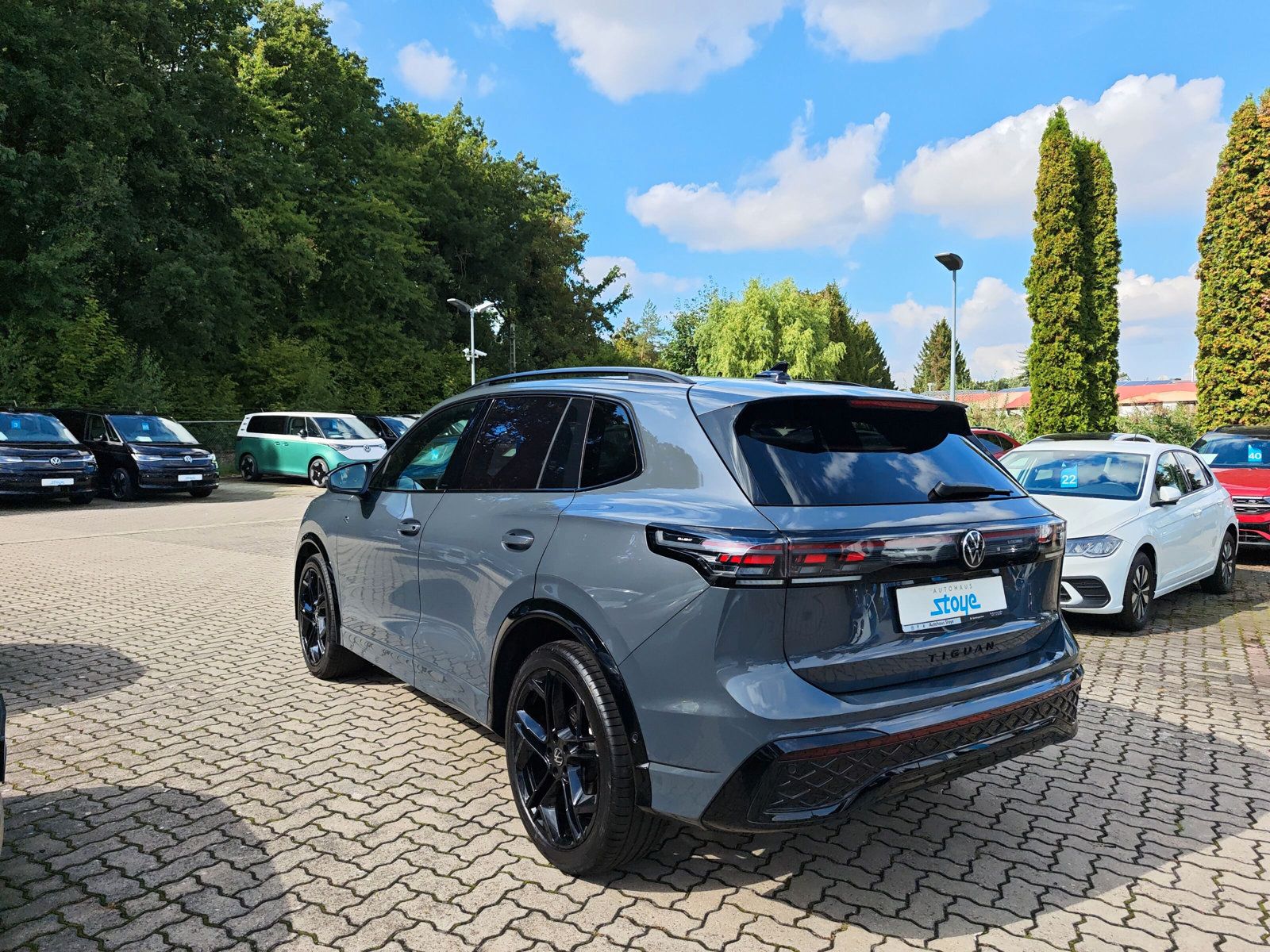 Tiguan R-Line TDi DSG Navi Matrix Pano AZV