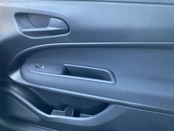 Fiat 600 1.2 Turbo Street Edition KeyLess+LED+Sitzhei