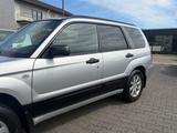 Subaru Forester 2.0 X Comfort*Automatik*2.Hand*SHZ - Subaru Gebrauchtwagen in Frankfurt