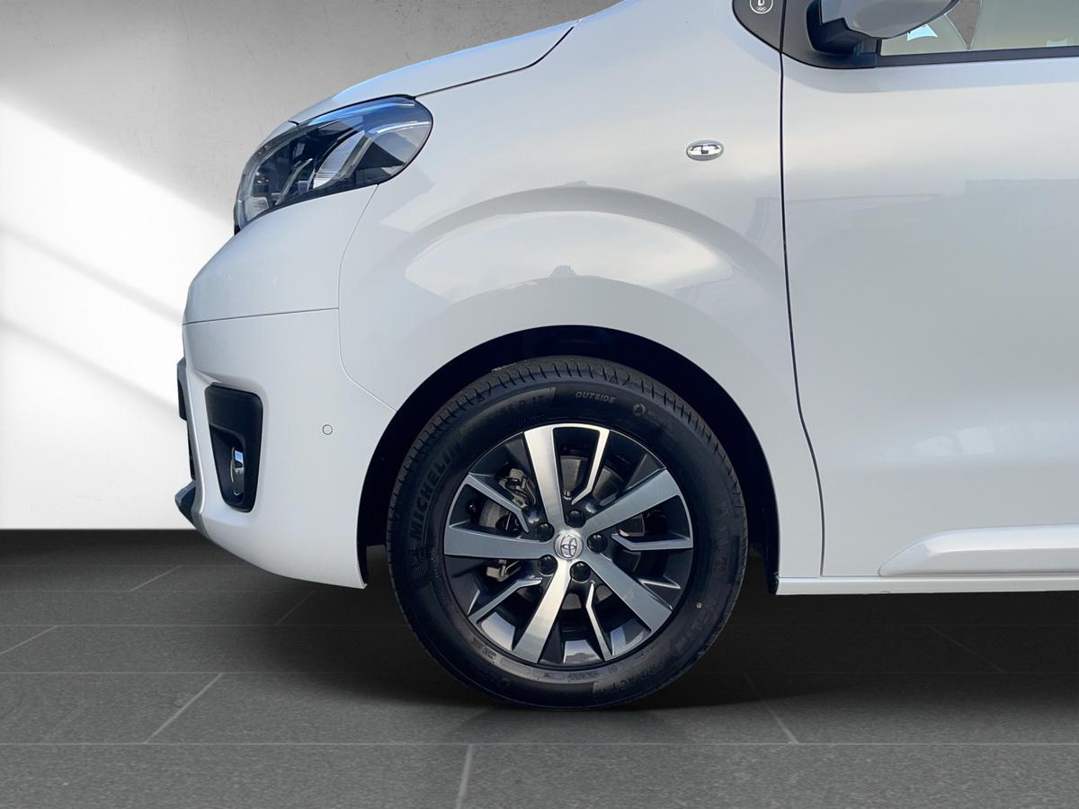 Toyota Proace Verso L1 2.0D Team D *2xPDC*CAM*SHZ*DAB*T