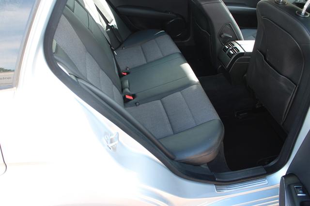 Mercedes-Benz C 180 T-Modell CGI BlueEfficiency – Bild 9