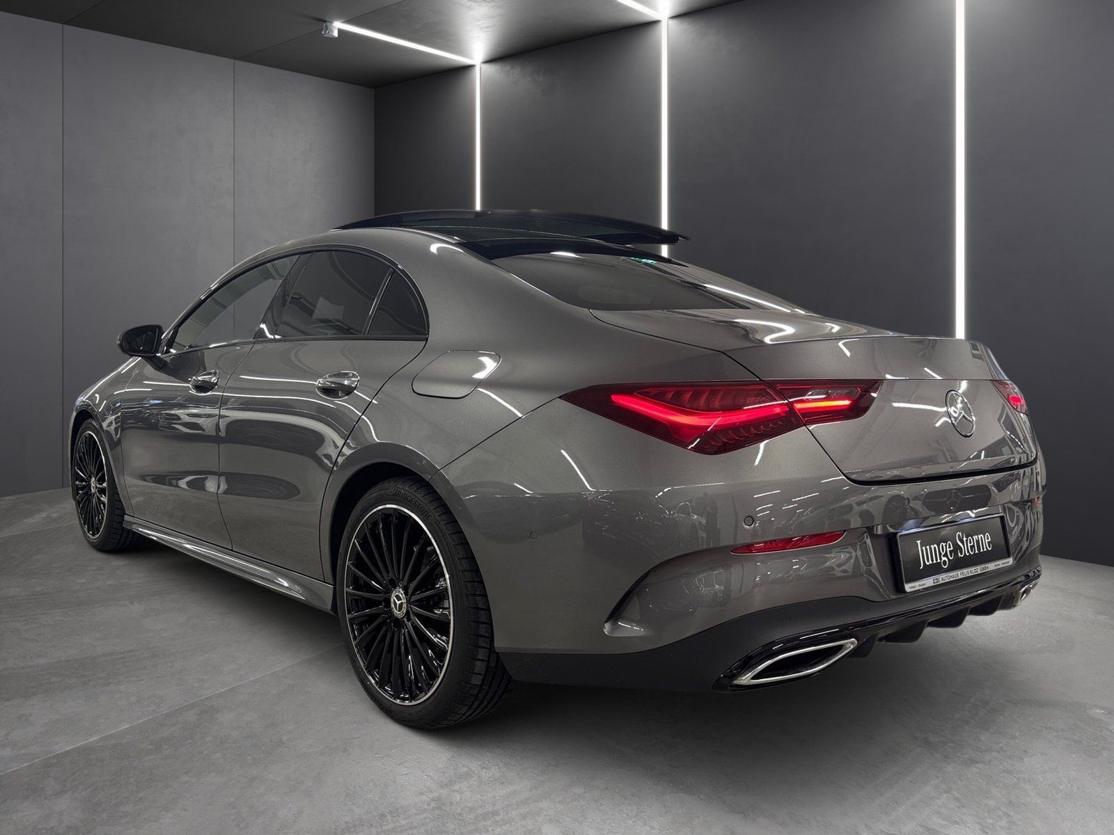 Fahrzeugabbildung Mercedes-Benz CLA 200 AMG Plus*Pano*HUD*19"*Night*MBeam*Totwi*